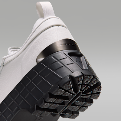 NIKE公式】エア ジョーダン 1 ブルックリン LOW ウィメンズシューズ